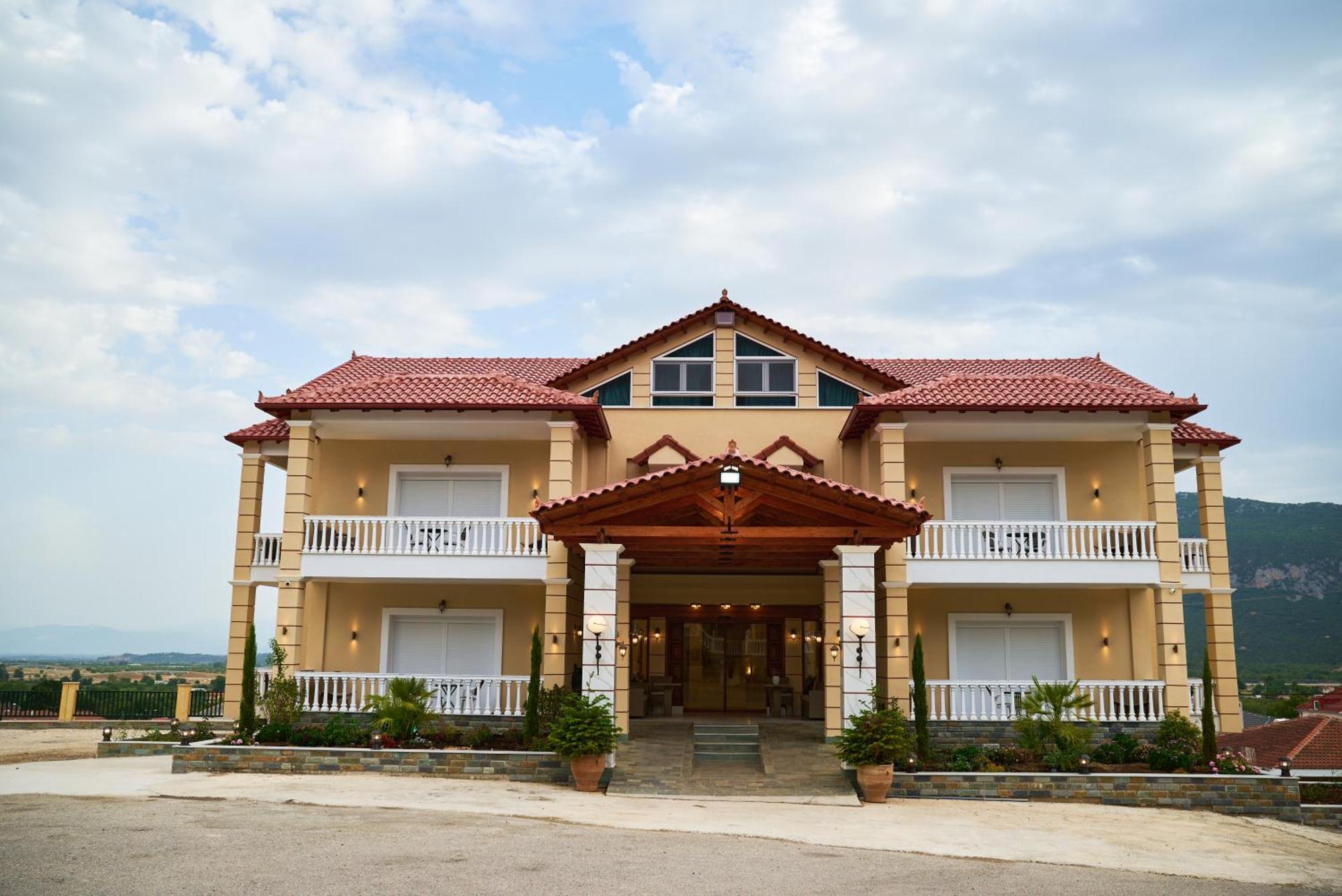 Famissi Suites 1 Kalambaka Esterno foto