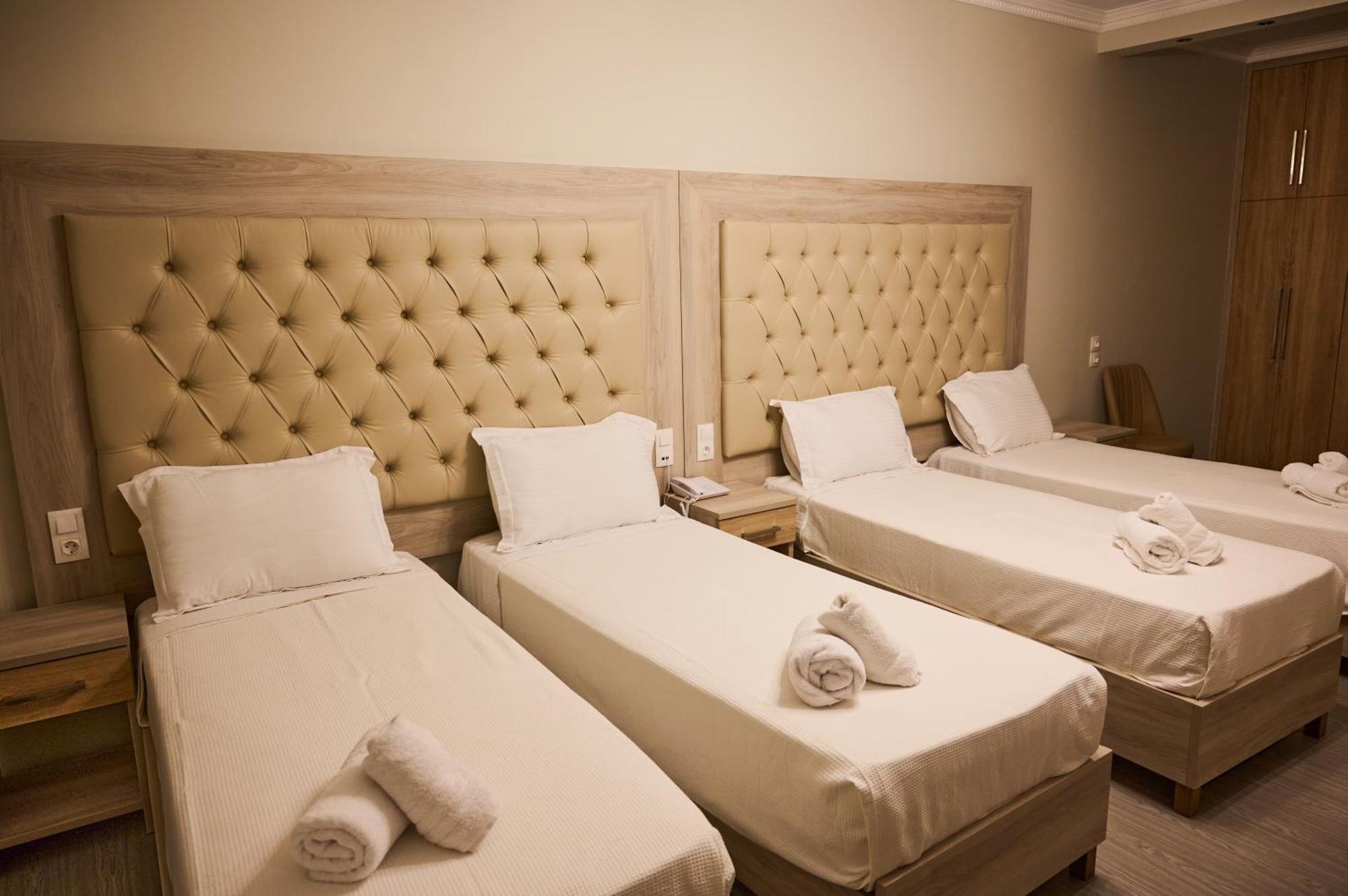 Famissi Suites 1 Kalambaka Esterno foto